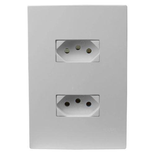 Placa 4x2 com 2 Tomadas Monobloco Separadas 10A 250V - Ilumi